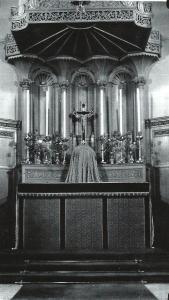 THe High Altar before the re-ordering.